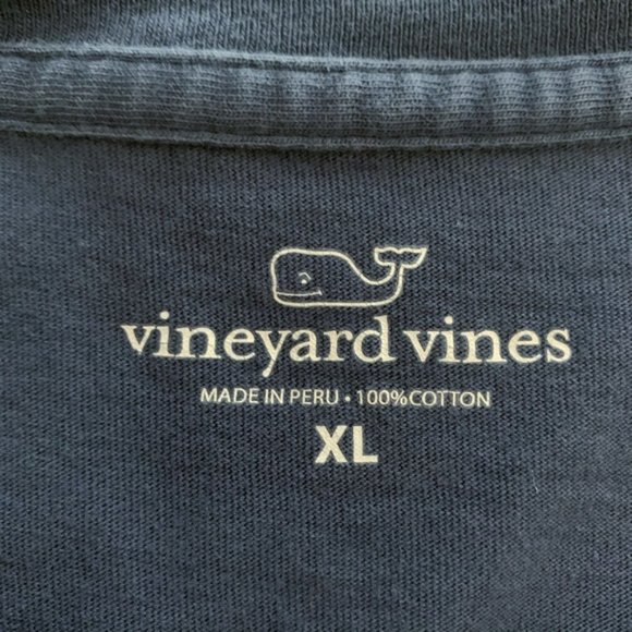 Vineyard Vines Happy Hanukkah Blue Whale T-shirt - Picture 3 of 9